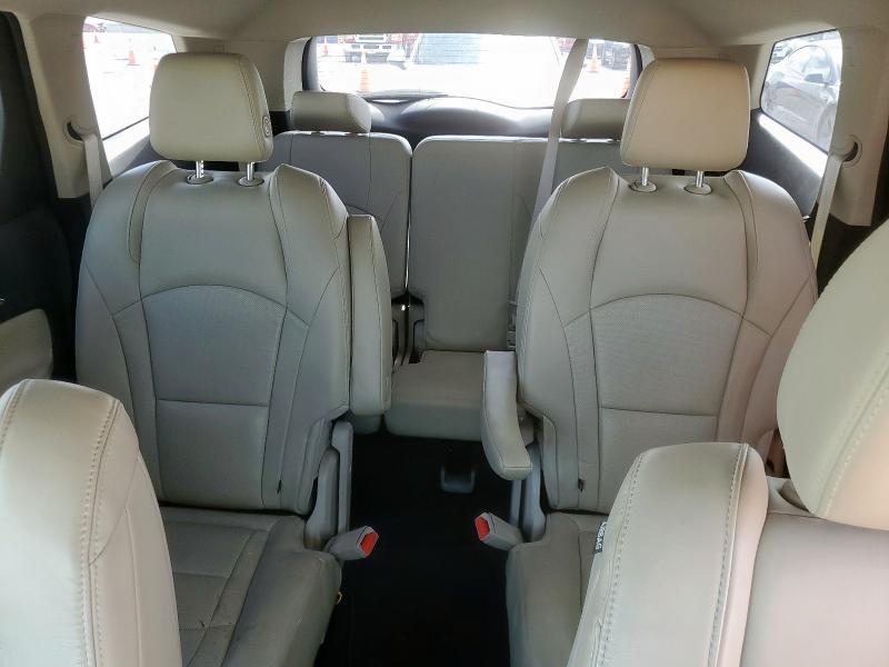 5GAERBKW0JJ181445 - 2018 BUICK ENCLAVE ESSENCE Boz foto 10