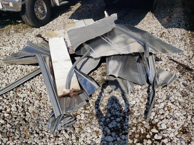 1UYVS2538GG477034 - 2016 UTILITY VS2DX თეთრი ფოტო 9