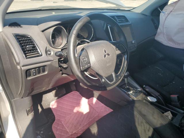 JA4APUAU3NU017068 - 2022 MITSUBISHI OUTLANDER ES SILVER photo 8