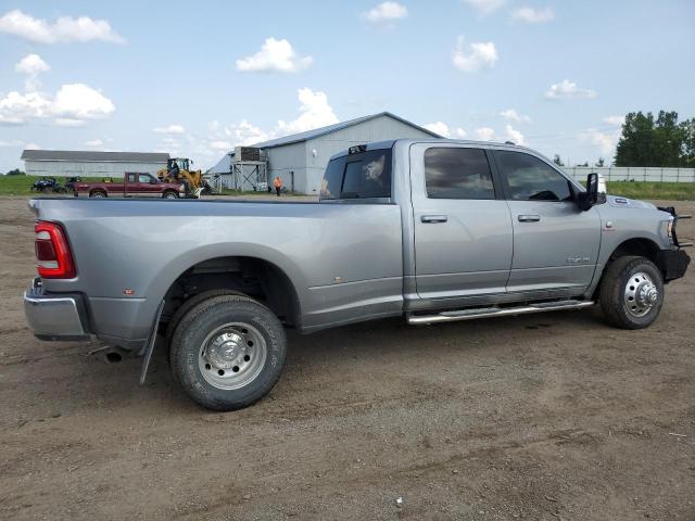 3C63RRJL0PG501435 - 2023 RAM 3500 LARAMIE SILVER photo 3