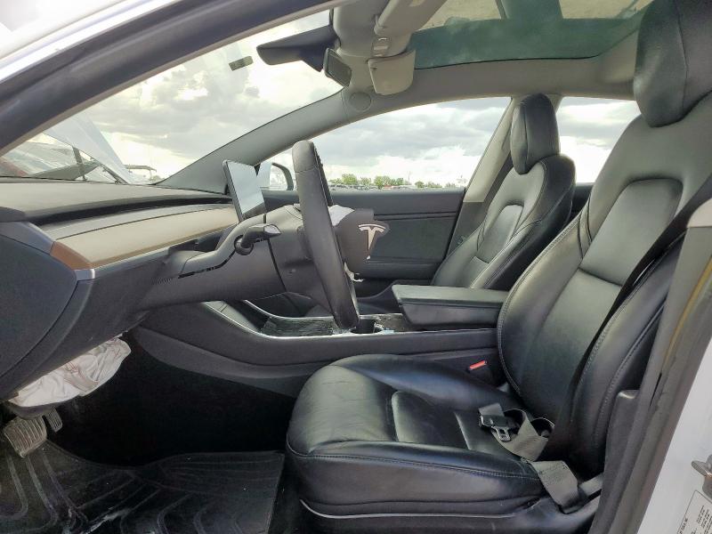 5YJ3E1EA2KF415928 - 2019 TESLA MODEL 3 Ақ фото 7