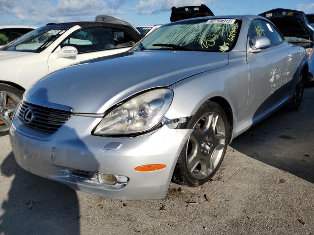 JTHFN45Y689017182 - 2008 LEXUS SC 430 SILVER photo 2