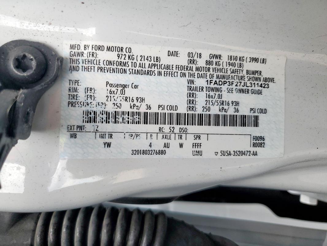 1FADP3F27JL311423 - 2018 FORD FOCUS SE WHITE photo 13