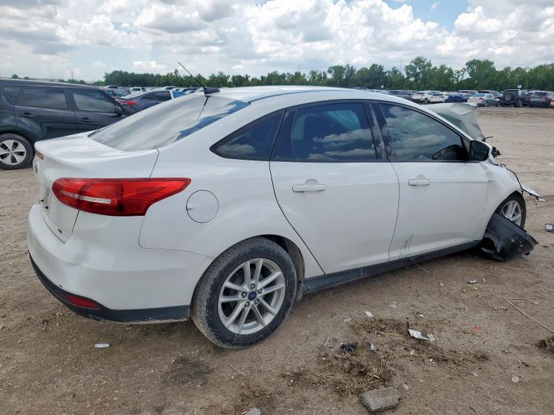 1FADP3F27JL311423 - 2018 FORD FOCUS SE WHITE photo 3