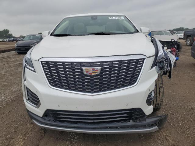 1GYKNCR46MZ136615 - 2021 CADILLAC XT5 PREMIUM LUXURY WHITE photo 5