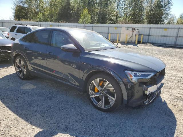 WA13ABGE3NB008610 - 2022 AUDI E-TRON SPORTBACK PRESTIGE BLUE photo 4