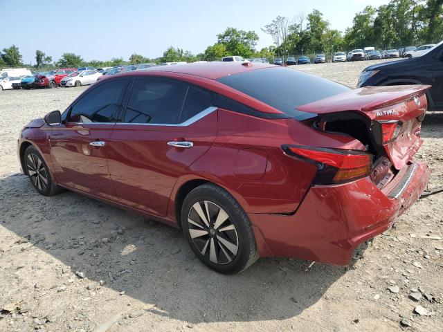 1N4BL4DW8KC134056 - 2019 NISSAN ALTIMA SV RED photo 2