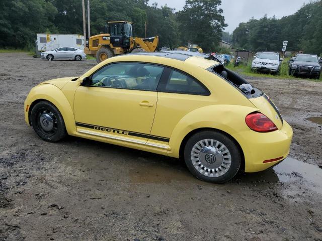 3VWJ07AT4EM662123 - 2014 VOLKSWAGEN BEETLE YELLOW photo 2