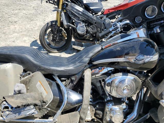 1HD1FCW3X3Y604004 - 2003 HARLEY-DAVIDSON FLHTCUI 黑色 照片 7