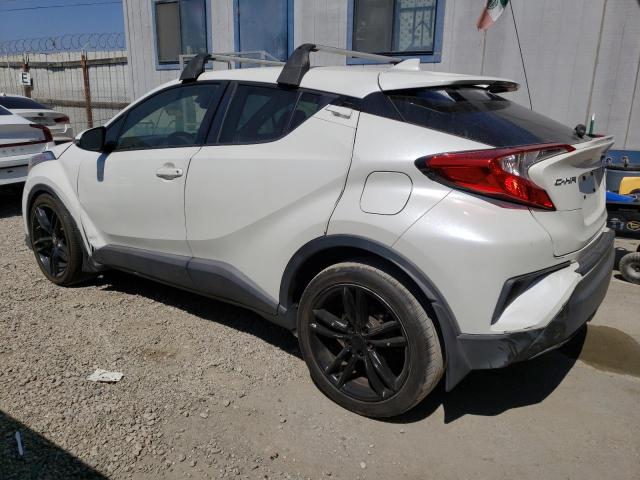 JTNKHMBX4J1002876 - 2018 TOYOTA C-HR XLE WHITE photo 2