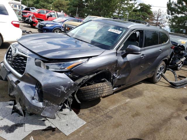 5TDGZRBHXMS557349 - 2021 TOYOTA HIGHLANDER XLE SILVER photo 1