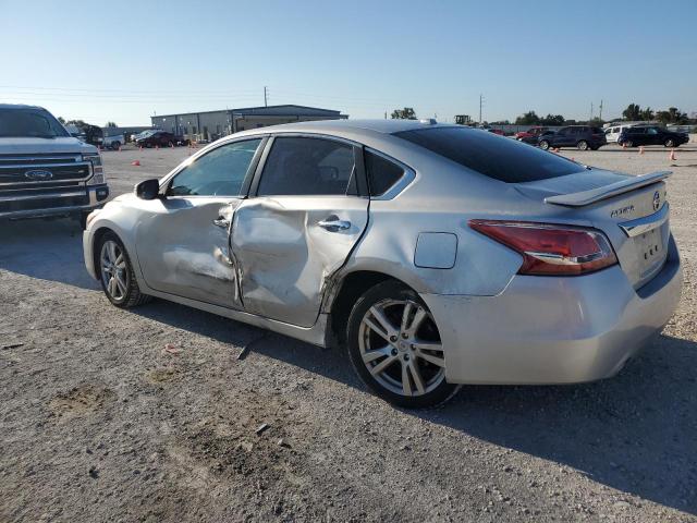 1N4BL3AP9DC284946 - 2013 NISSAN ALTIMA 3.5S SILVER photo 2