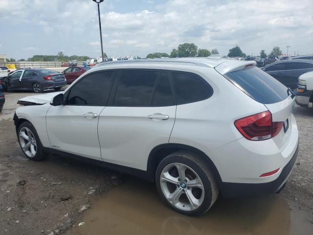 WBAVM5C55DVV90636 - 2013 BMW X1 XDRIVE35I WHITE photo 2