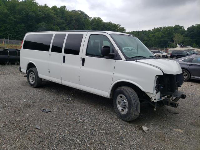 1GAZGPFG8G1273703 - 2016 CHEVROLET EXPRESS G3 LT WHITE photo 4
