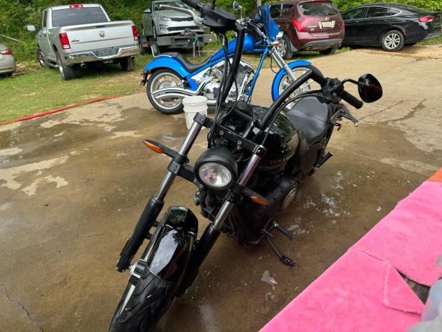 5VPMB36N4D3012366 - 2013 VICTORY MOTORCYCLES JUDGE BLACK photo 2