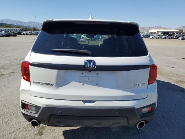 5FNYF8H53PB015085 - 2023 HONDA PASSPORT EXL WHITE photo 6