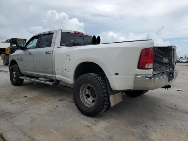 3C63RRHL1DG567705 - 2013 RAM 3500 SLT SILVER photo 2