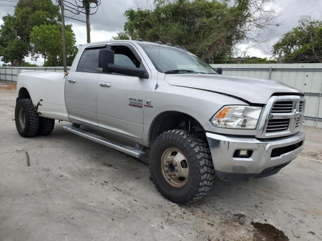 3C63RRHL1DG567705 - 2013 RAM 3500 SLT SILVER photo 4