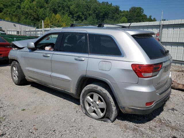 1J4RR4GG6BC515328 - 2011 JEEP GRAND CHER LAREDO SILVER photo 2