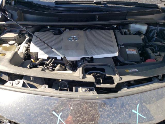 JTDKARFP6H3010735 - 2017 TOYOTA PRIUS PRIM ნაცრისფერი ფოტო 11