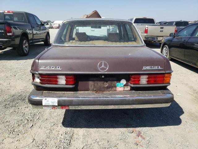 12312310200067 - 1980 MERCEDES-BENZ 240D BROWN photo 6