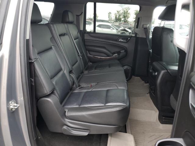 1GNSCHKC1JR361358 - 2018 CHEVROLET SUBURBAN C1500 LT GRAY photo 11