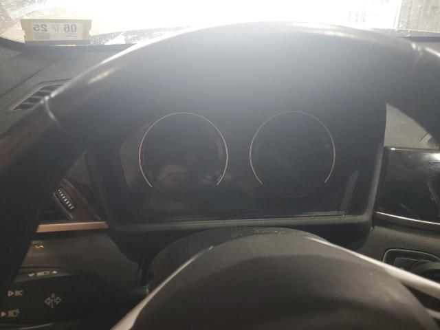 WBXHT3C52K5L89915 - 2019 BMW X1 XDRIVE28I WHITE photo 9