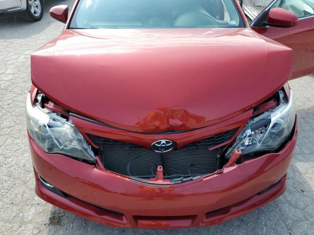 4T1BF1FK3CU551182 - 2012 TOYOTA CAMRY BASE RED photo 11
