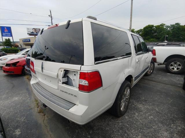 5LMJJ3J59BEJ06975 - 2011 LINCOLN NAVIGATOR L WHITE photo 4