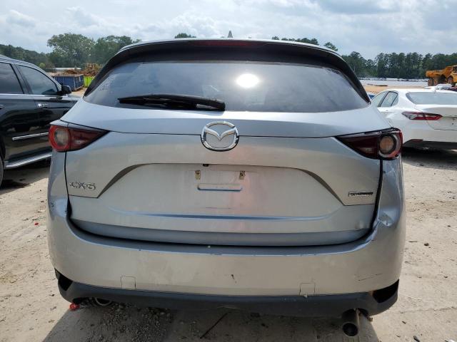 JM3KFACM3L0768319 - 2020 MAZDA CX-5 TOURING SILVER photo 6