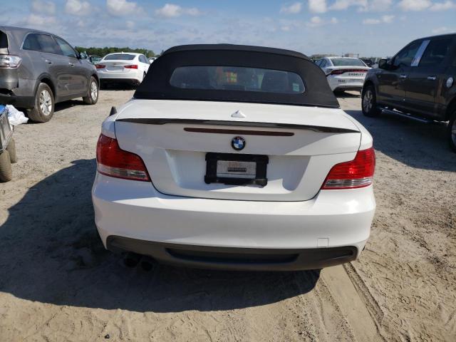 WBAUN7C53BVM25332 - 2011 BMW 135 I WHITE photo 6