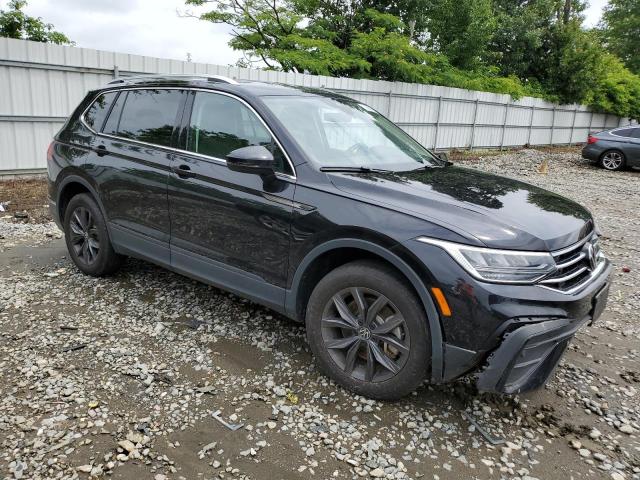 3VV3B7AX6RM016534 - 2024 VOLKSWAGEN TIGUAN SE BLACK photo 4