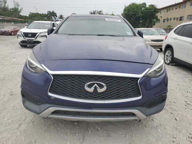 SJKCH5CR9HA035085 - 2017 INFINITI QX30 BASE BLUE photo 5
