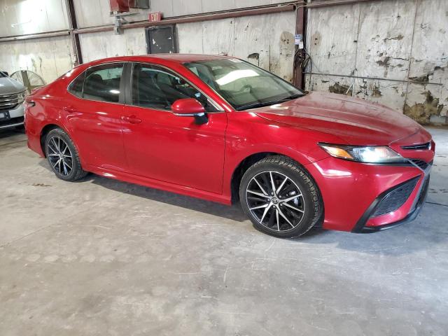 4T1G11AK3RU210109 - 2024 TOYOTA CAMRY SE NIGHT SHADE RED photo 4
