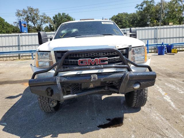 1GT220CGXCZ354362 - 2012 GMC SIERRA K2500 SLE WHITE photo 5