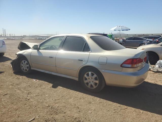 JHMCG66801C025987 - 2001 HONDA ACCORD EX GOLD photo 2