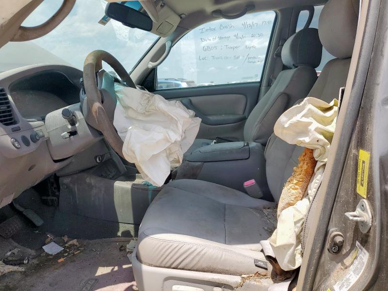 5TDZT34A97S285629 - 2007 TOYOTA SEQUOIA SR5 GRAY photo 7