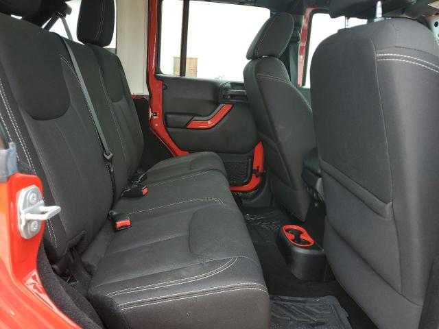 1C4BJWEG0FL586866 - 2015 JEEP WRANGLER U SAHARA RED photo 11