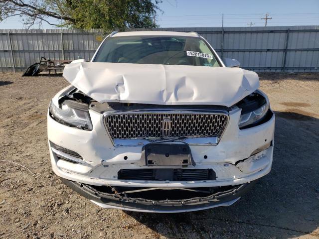 5LMCJ3C90KUL12572 - 2019 LINCOLN MKC RESERVE WHITE photo 5