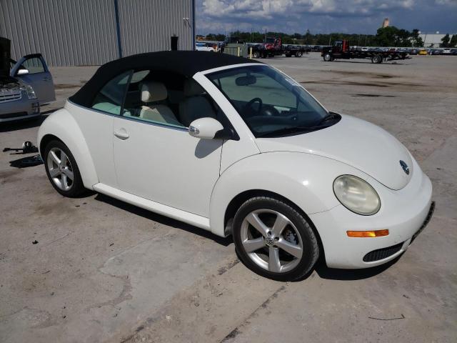 3VWFF31Y47M417558 - 2007 VOLKSWAGEN NEW BEETLE TRIPLE WHITE WHITE photo 4