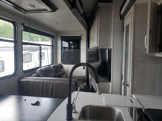 4YDF36423MA741031 - 2021 KEYSTONE MONTANA BEIGE photo 5