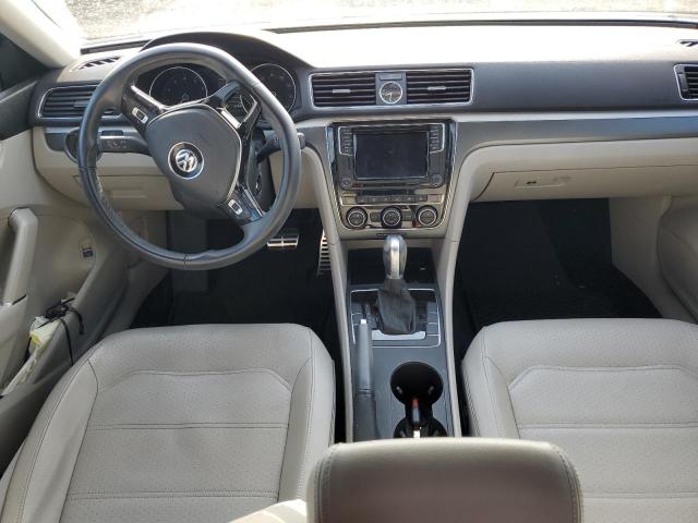 1VWDT7A32HC049525 - 2017 VOLKSWAGEN PASSAT R-LINE Boz foto 8