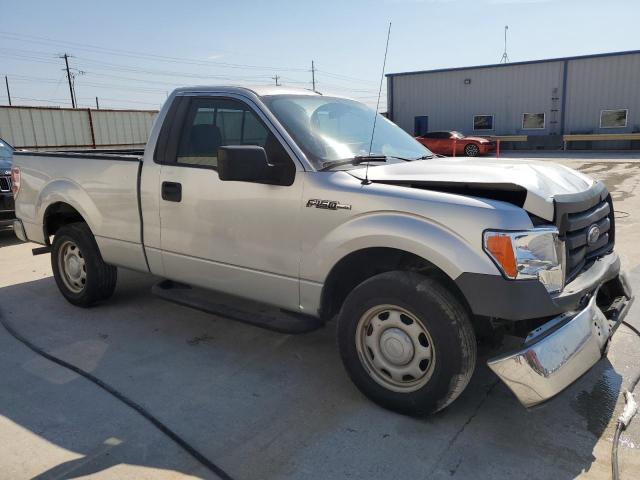 1FTMF1CW6AKA97930 - 2010 FORD F150 SILVER photo 4