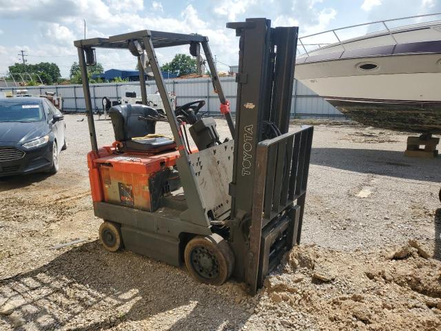 2000 TOYOTA FORKFIFT, null