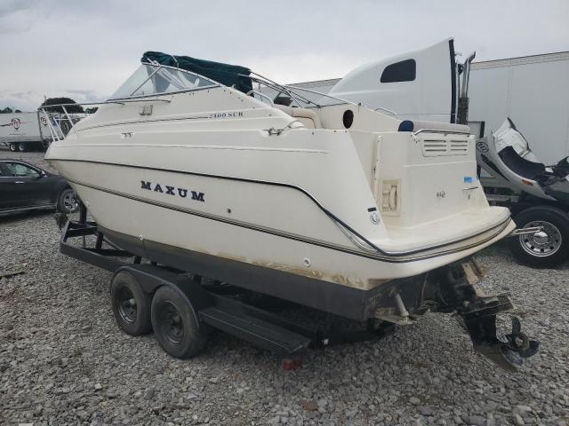 USPB44MSD696 - 1997 MAXU BOAT WHITE photo 3