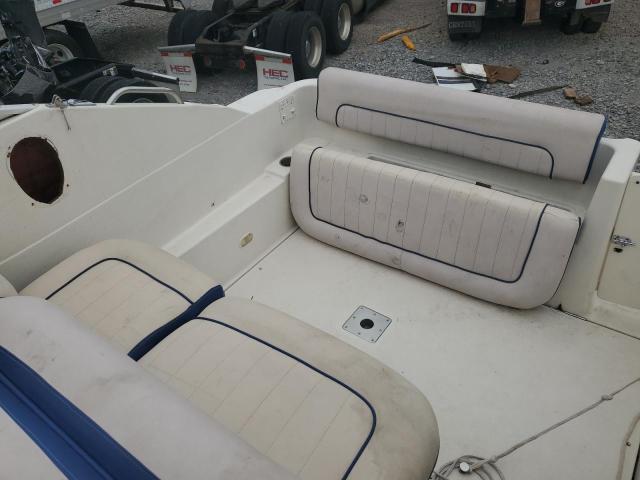 USPB44MSD696 - 1997 MAXU BOAT WHITE photo 6