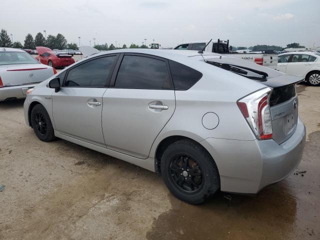 JTDKN3DU7F0397384 - 2015 TOYOTA PRIUS SILVER photo 2