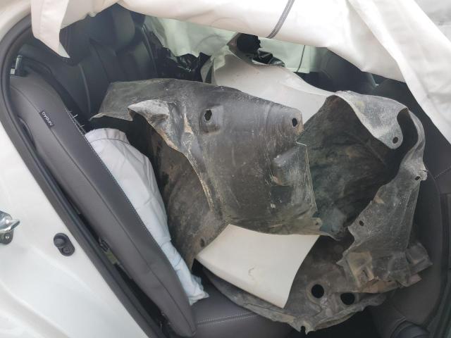 4T1C11AKXMU534374 - 2021 TOYOTA CAMRY LE WHITE photo 10