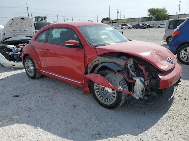 3VWJ07AT7EM659698 - 2014 VOLKSWAGEN BEETLE RED photo 4