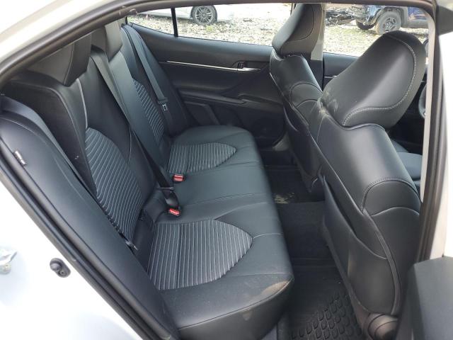 4T1T11BK0PU104467 - 2023 TOYOTA CAMRY SE NIGHT SHADE WHITE photo 10